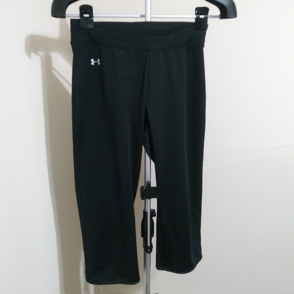 Under Armour Workout Pants - Picture 3 of 7